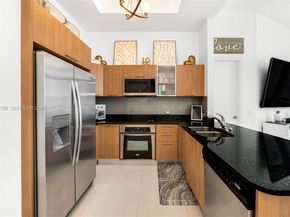 480 NE 30th St 501, Miami FL 33137