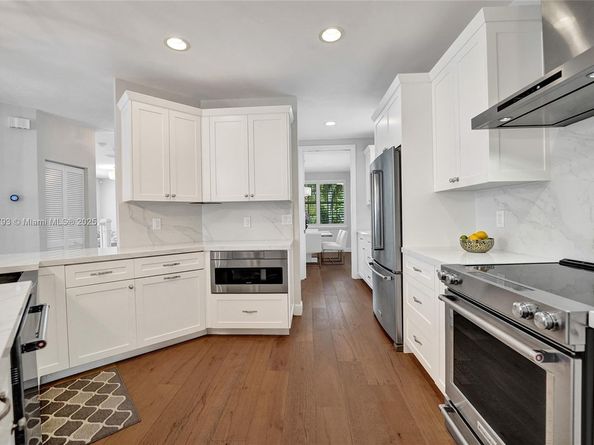 919 Adams St, Hollywood FL 33019