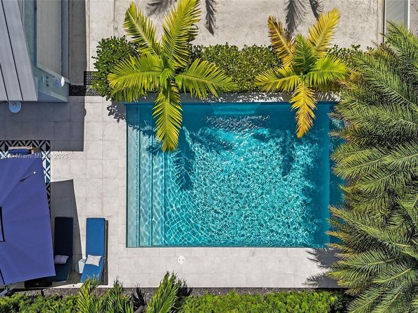 919 Adams St, Hollywood FL 33019