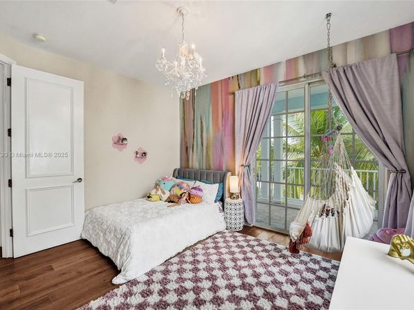 919 Adams St, Hollywood FL 33019