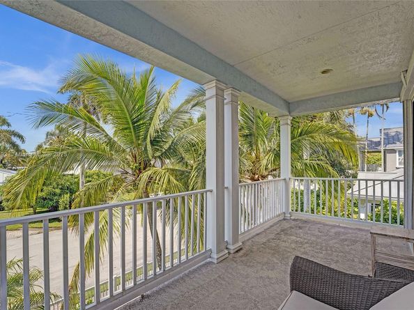 919 Adams St, Hollywood FL 33019