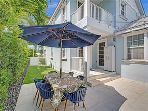 919 Adams St, Hollywood FL 33019