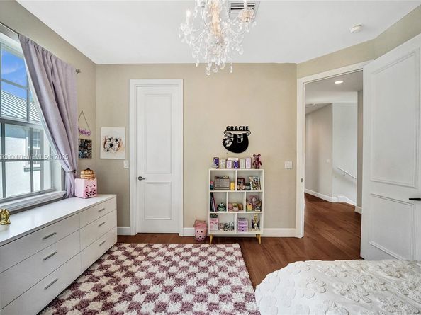 919 Adams St, Hollywood FL 33019