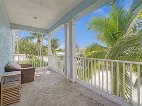 919 Adams St, Hollywood FL 33019