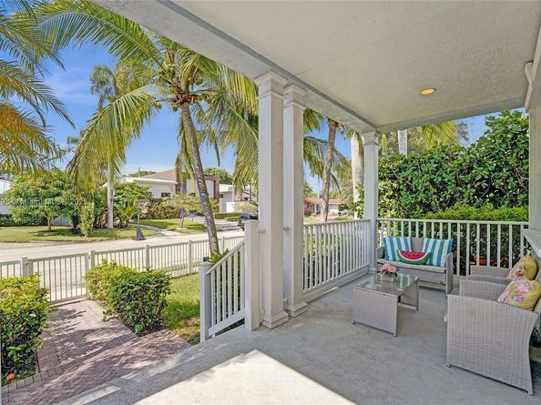 919 Adams St, Hollywood FL 33019