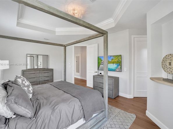 919 Adams St, Hollywood FL 33019