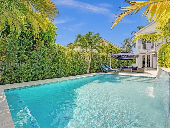 919 Adams St, Hollywood FL 33019