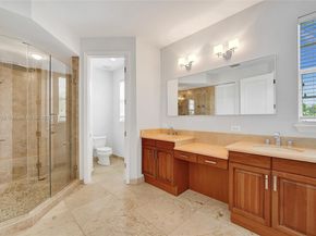 919 Adams St, Hollywood FL 33019