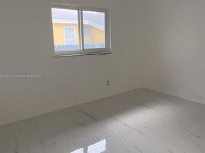 316 N 61st Ave, Hollywood FL 33024