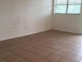 1475 NE 125th Ter 510B, North Miami FL 33161