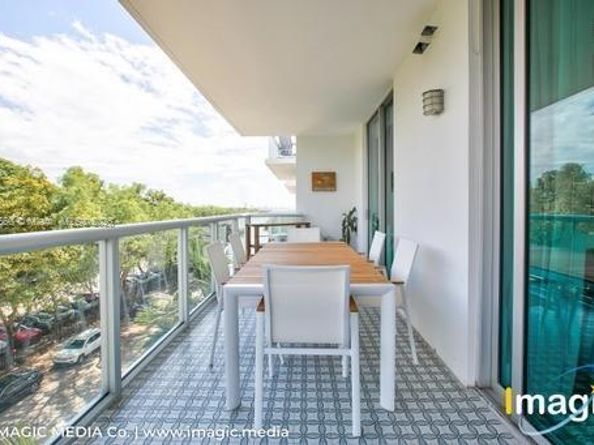 720 NE 62nd St 402, Miami FL 33138