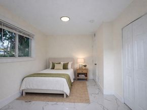 120 NW 16th St, Fort Lauderdale FL 33311