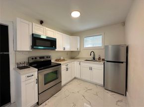 120 NW 16th St, Fort Lauderdale FL 33311