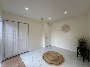 120 NW 16th St, Fort Lauderdale FL 33311