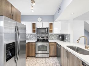 7270 Gary Ave, Miami Beach FL 33141