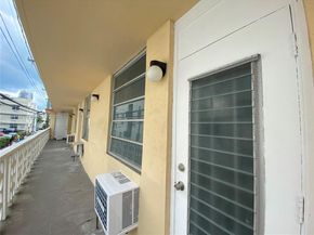 441 Collins Ave 27, Miami Beach FL 33139