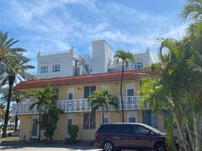 441 Collins Ave 27, Miami Beach FL 33139