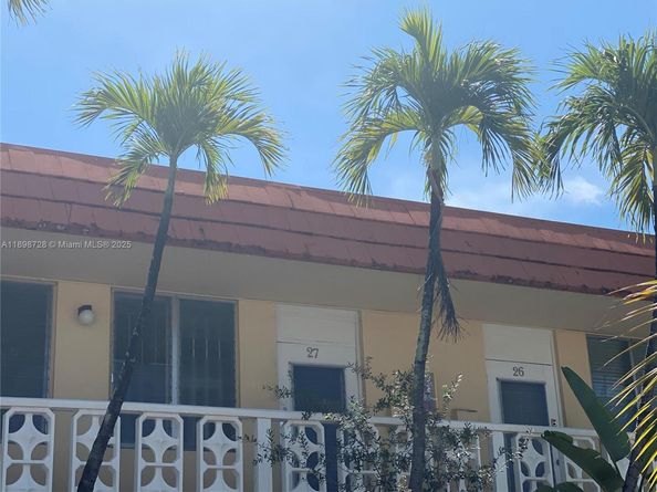 441 Collins Ave 27, Miami Beach FL 33139