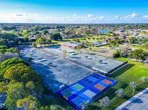 7681 NW 84th Ln, Tamarac FL 33321