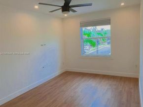 228 Riverwalk Cir, Sunrise FL 33326