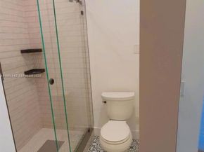 228 Riverwalk Cir, Sunrise FL 33326