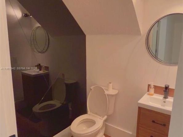 228 Riverwalk Cir, Sunrise FL 33326