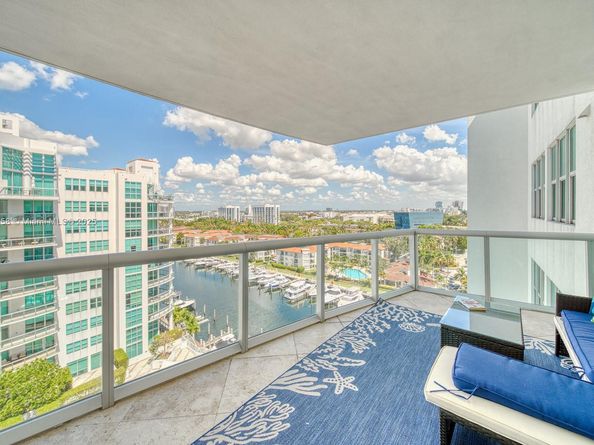 3131 NE 188th St 21103, Aventura FL 33180