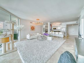 3131 NE 188th St 21103, Aventura FL 33180