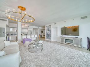 3131 NE 188th St 21103, Aventura FL 33180