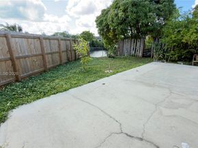 7220 SW 149th Ct, Miami FL 33193