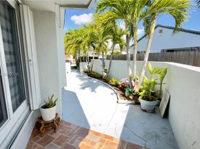 7220 SW 149th Ct, Miami FL 33193