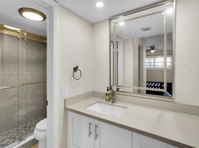 10401 W Broward Blvd 205, Plantation FL 33324