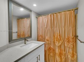 10401 W Broward Blvd 205, Plantation FL 33324