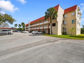 7960 N Sunrise Lakes Dr 311, Sunrise FL 33322