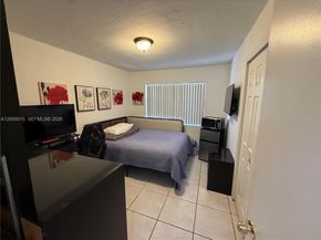 3361 SW 28th St, Miami FL 33133