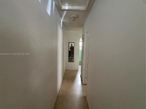 3361 SW 28th St, Miami FL 33133