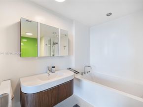 6799 Collins Ave LPH01 & LPH02, Miami Beach FL 33141