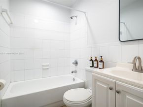 605 SW 14th Ter, Fort Lauderdale FL 33312