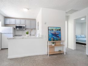 605 SW 14th Ter, Fort Lauderdale FL 33312