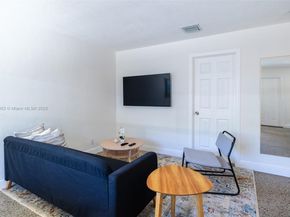605 SW 14th Ter, Fort Lauderdale FL 33312