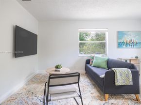 605 SW 14th Ter, Fort Lauderdale FL 33312