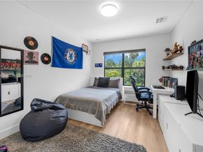 8261 Canopy Ter, Parkland FL 33076
