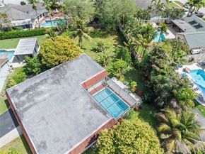 8310 SW 26th Pl, Davie FL 33328