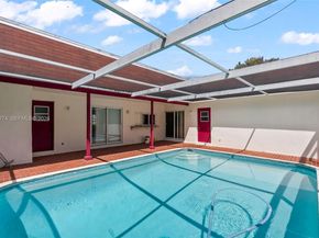 8310 SW 26th Pl, Davie FL 33328