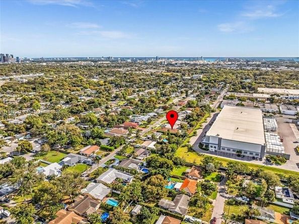 1300 SW 32nd St, Fort Lauderdale FL 33315