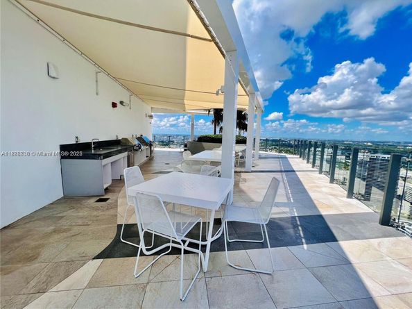 501 NE 31 1709, Miami FL 33137