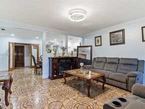 330 NW 13th St, Homestead FL 33030