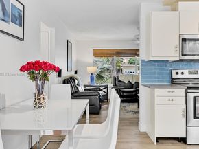 515 S 58th Ter, Hollywood FL 33023