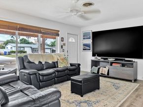 515 S 58th Ter, Hollywood FL 33023