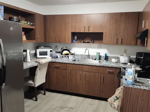 1112 SW 11th Ave, Miami FL 33129